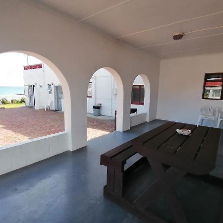 Oom Piet Accommodation Gansbaai Bagian luar foto