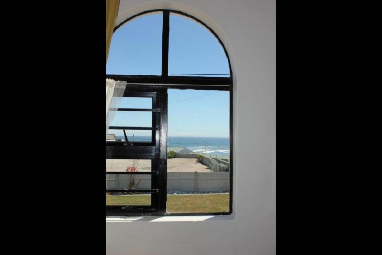 Oom Piet Accommodation Gansbaai Bagian luar foto